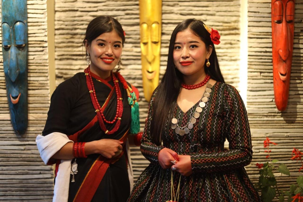 Hotel Layaku Durbar Bhatgoan Esterno foto