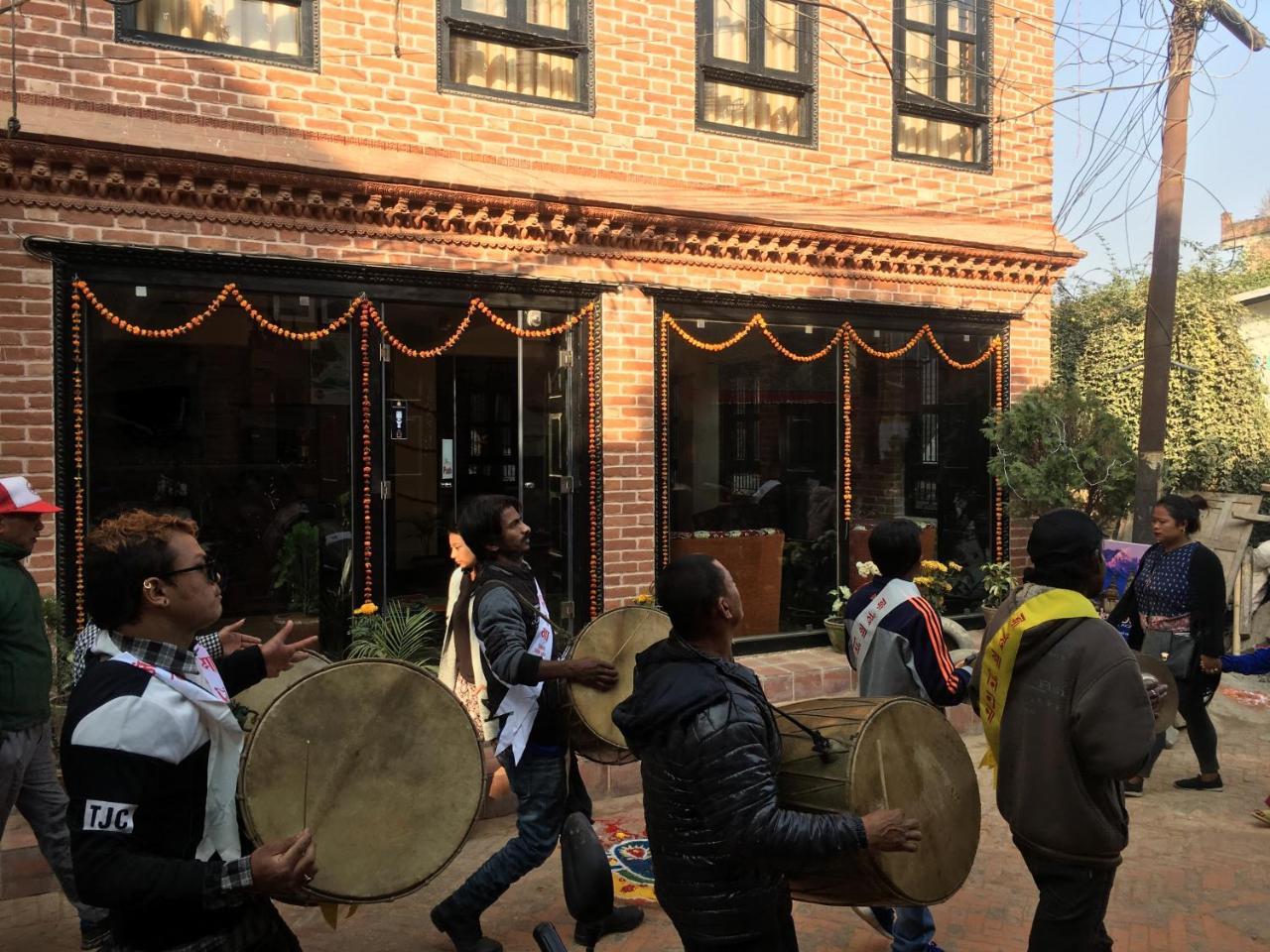 Hotel Layaku Durbar Bhatgoan Esterno foto