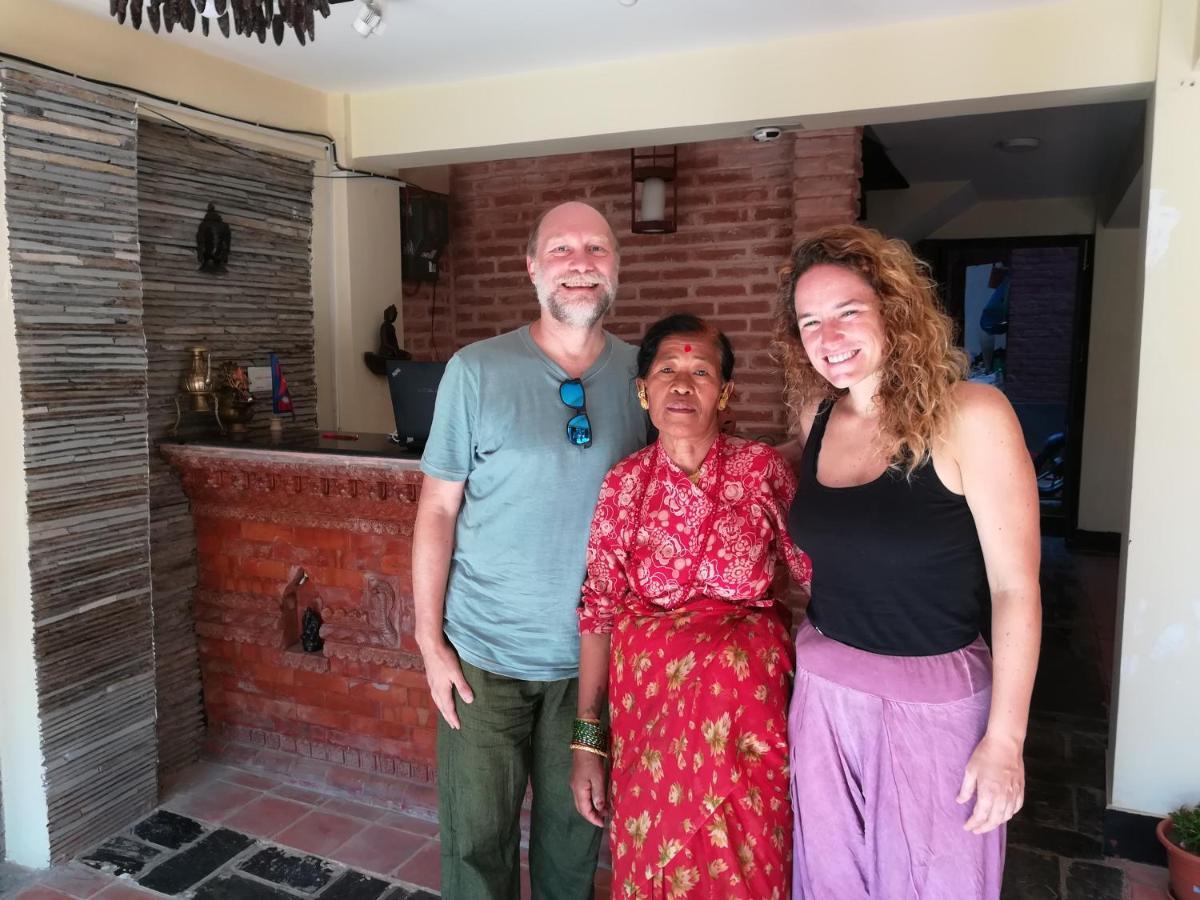 Hotel Layaku Durbar Bhatgoan Esterno foto