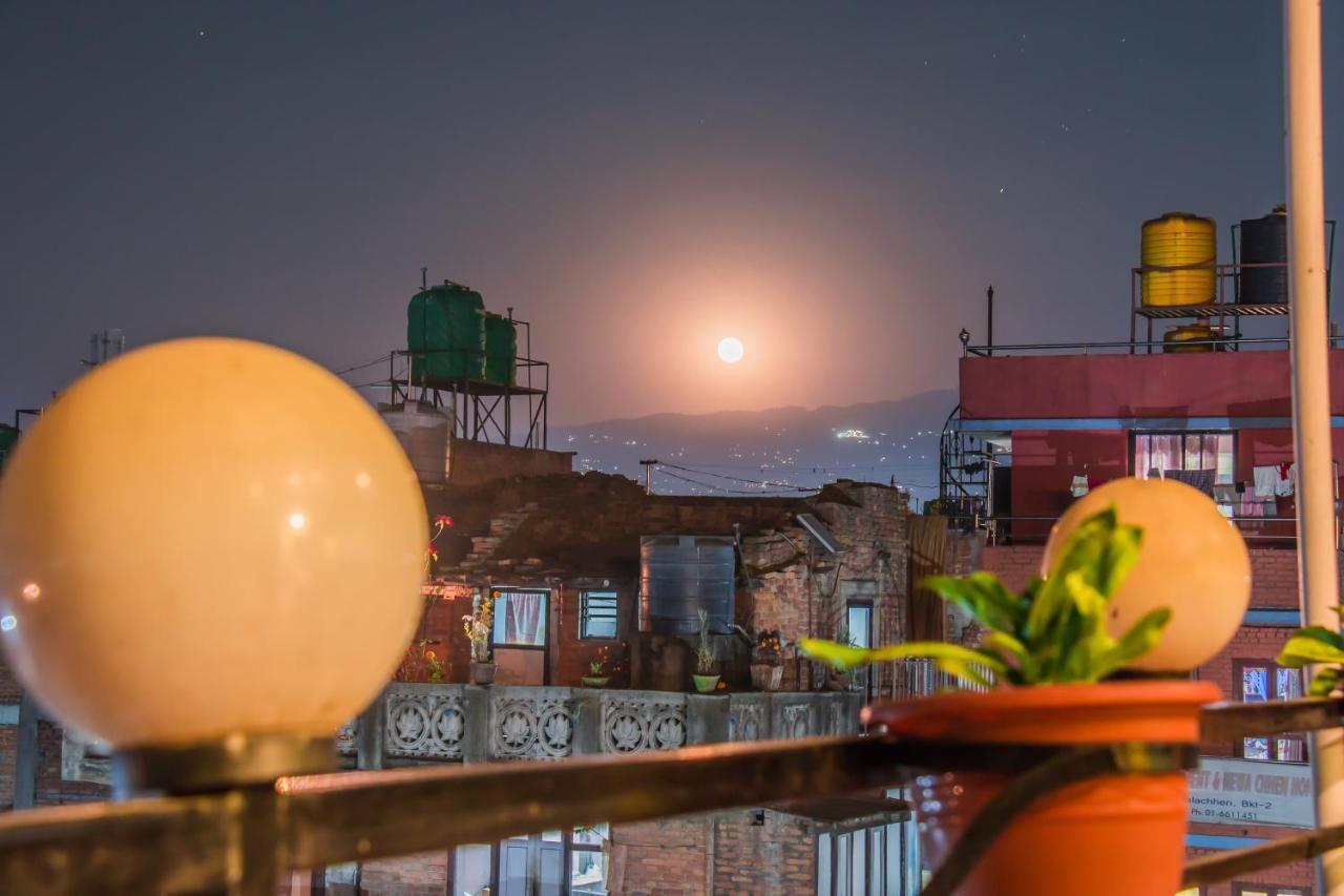 Hotel Layaku Durbar Bhatgoan Esterno foto